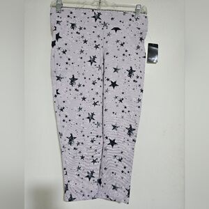 NWT, Torrid Star Print Capri Premium Legging, 00X, Color Iris